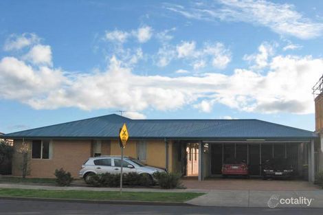 11 Station Rd, Deer Park, VIC 3023