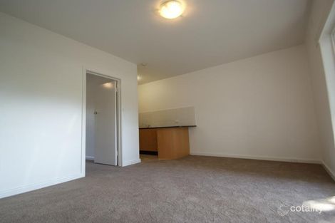 7/2 Maroona Rd, Carnegie, VIC 3163