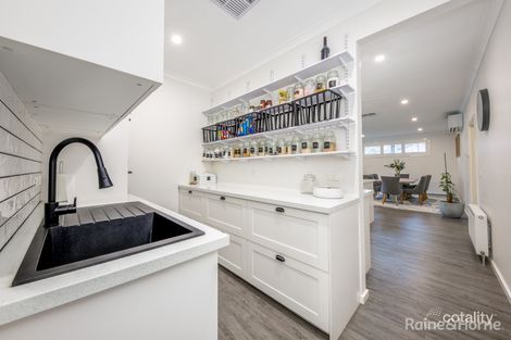 Property photo of 15 Bundanoon Avenue Sunbury VIC 3429