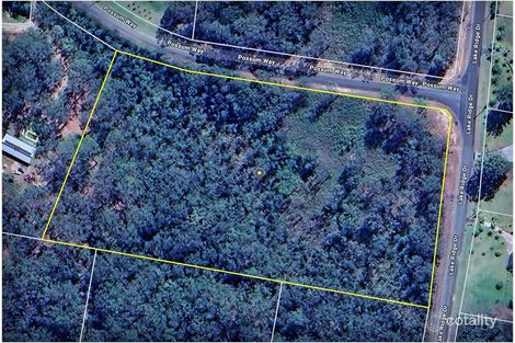 Property photo of 3 Lake Ridge Drive Kew NSW 2439