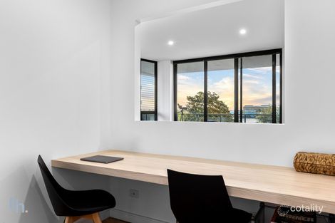 Property photo of 104/17 Honeysuckle Drive Newcastle NSW 2300