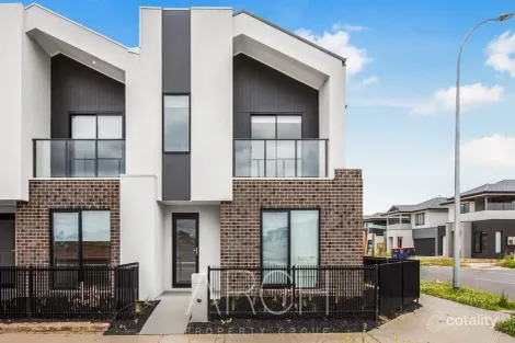 23 Stonefox Cct, Clyde North, VIC 3978