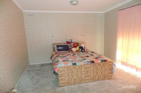 Property photo of 12 Malcolm Crescent Shepparton VIC 3630