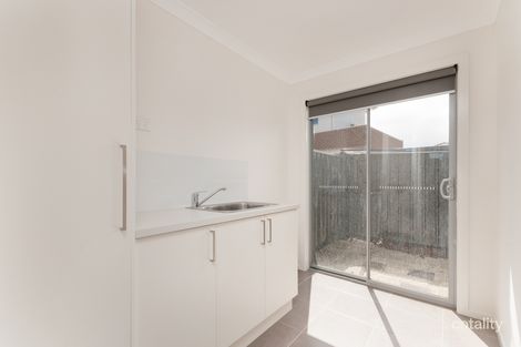 Property photo of 4/2 Marathon Boulevard Craigieburn VIC 3064