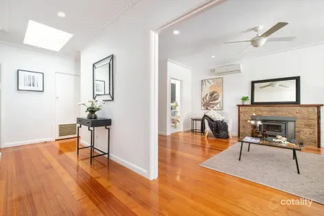 Property photo of 31 Hibiscus Road Blackburn North VIC 3130