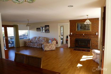 Property photo of 4 Uralla Circuit Kelso NSW 2795