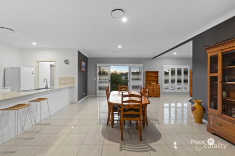 Property photo of 3 Tipuana Place Cashmere QLD 4500