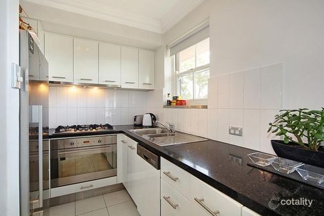 Property photo of 8/647-651 Toorak Road Toorak VIC 3142