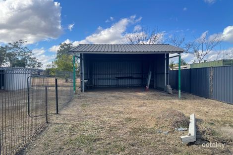 9 Armstrong Cres, Dysart, QLD 4745