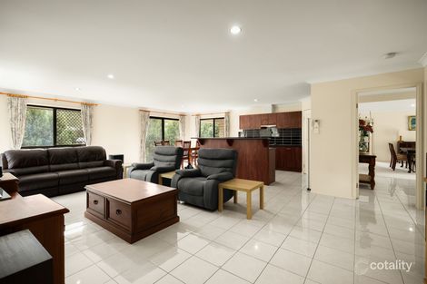 Property photo of 32 Sheepstation Gully Close Mount Crosby QLD 4306