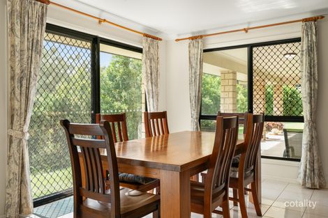 Property photo of 32 Sheepstation Gully Close Mount Crosby QLD 4306