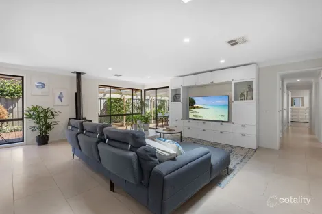 Property photo of 34 Beaumaris Drive Menai NSW 2234