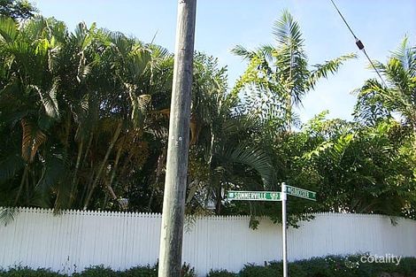 2 Sommerville Cres, Whitfield, QLD 4870