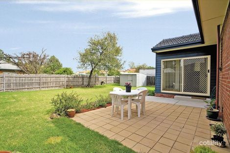 Property photo of 3 Carbeena Parade Heidelberg West VIC 3081