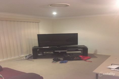 Property photo of 11 Kallawatta Grove McGraths Hill NSW 2756