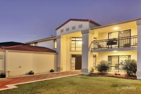 Property photo of 48 Hilas Circuit Sunnybank Hills QLD 4109