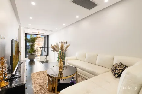 Property photo of 10B Daisy Street Roselands NSW 2196