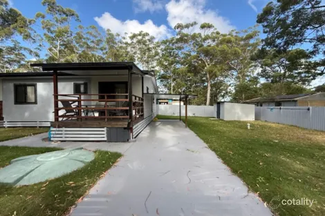 22 Angorra St, Russell Island, QLD 4184