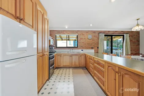 Property photo of 72 Tamara Crescent Inverloch VIC 3996