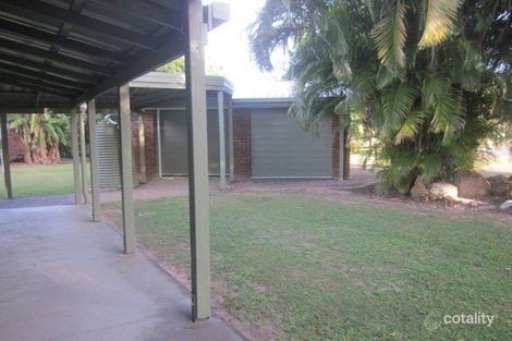 Property photo of 2 Sunset Beach Court Shoal Point QLD 4750