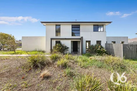 32 Belleville Cl, Burnside Heights, VIC 3023