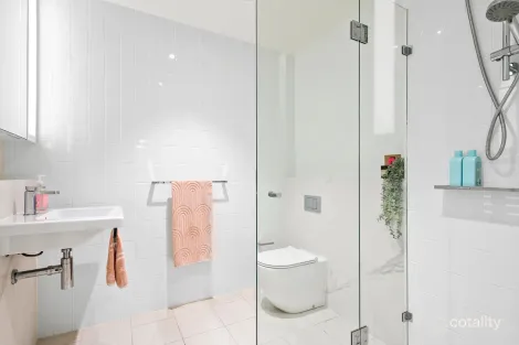 Property photo of 207/6-18 University Road Miranda NSW 2228