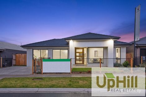 Property photo of 28 Murphy Street Clyde North VIC 3978