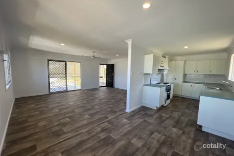 242 Richardson Rd, Park Avenue, QLD 4701