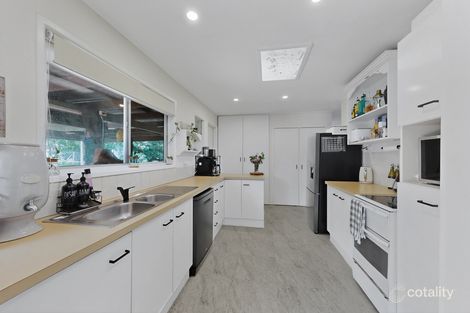 86 Illuta Ave, Ferny Hills, QLD 4055