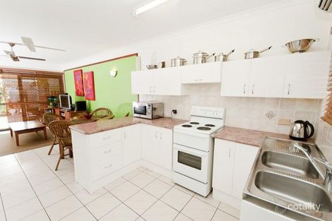Property photo of 13/2-8 Winkworth Street Bungalow QLD 4870