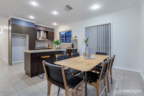 Property photo of 13 Ebony Circuit Craigieburn VIC 3064