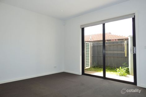 Property photo of 4/1 Erskine Avenue Reservoir VIC 3073