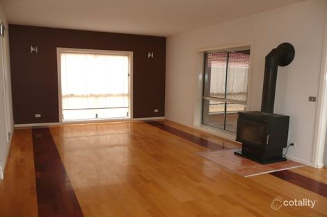 Property photo of 30 Baden Powell Drive Tarneit VIC 3029