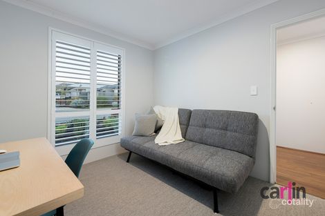 Property photo of 14 Tiliqua Crescent Wandi WA 6167
