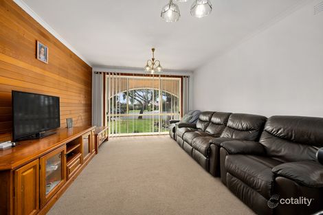 Property photo of 10 Maneroo Court Wodonga VIC 3690