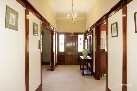 Property photo of 33 Barkly Street Box Hill VIC 3128