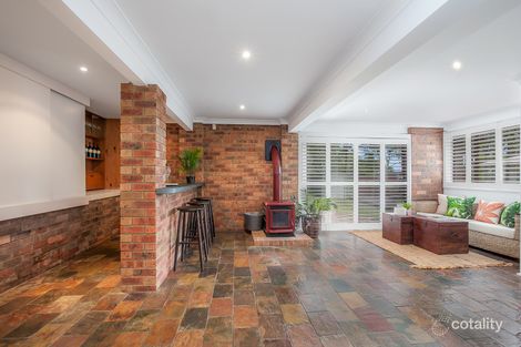 Property photo of 1 Nimbin Place Yarrawarrah NSW 2233
