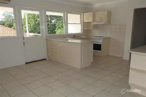 Property photo of 35 Mananda Street Holland Park West QLD 4121