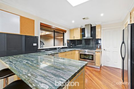 Property photo of 9 Frances Court Cranbourne VIC 3977