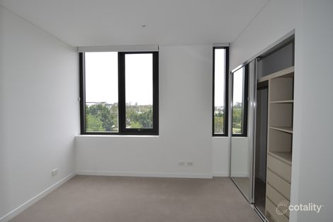 10407/320 Macarthur Ave, Hamilton, QLD 4007