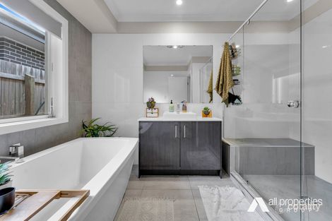 Property photo of 29 Pinehill Street Yarrabilba QLD 4207