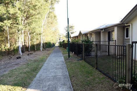 26 Shearer Cres, Kallangur, QLD 4503