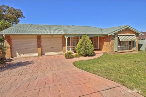 79 Lancaster Pde, Bateau Bay, NSW 2261