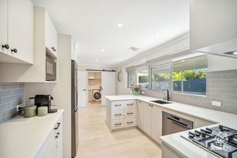 Property photo of 7 Rosemount Terrace Lesmurdie WA 6076