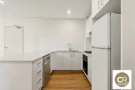 Property photo of 2/20 Rees Street Mays Hill NSW 2145