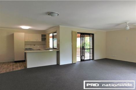 Property photo of 42 Gordon Crescent Sandstone Point QLD 4511