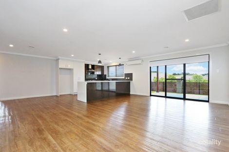 Property photo of 12 Kidd Circuit Goulburn NSW 2580