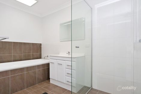 Property photo of 12 Kidd Circuit Goulburn NSW 2580