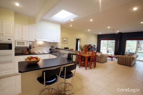 Property photo of 12 Cloverleigh Avenue Emerald VIC 3782