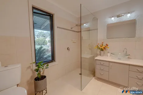 Property photo of 261 Wobonga Lane Eurobin VIC 3739